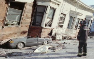 building collapsed from earthquake ca