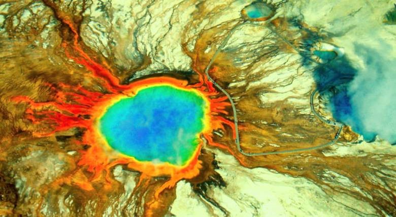 Yellowstones Seismic Secret 86000 Earthquakes Thanks To Ai - unewqjp