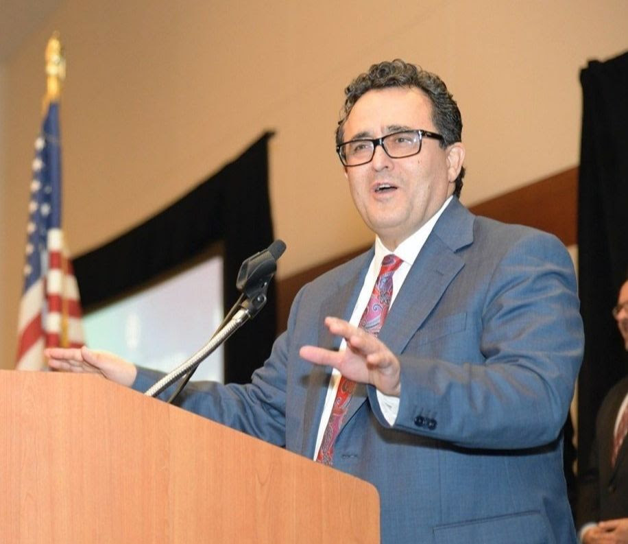 Ali Sahabi Receives Lifetime Achievement Award from BIA