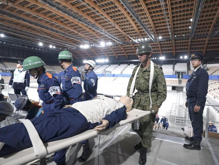 Tokyo Conducts Quake Drill to Prepare for Olympics