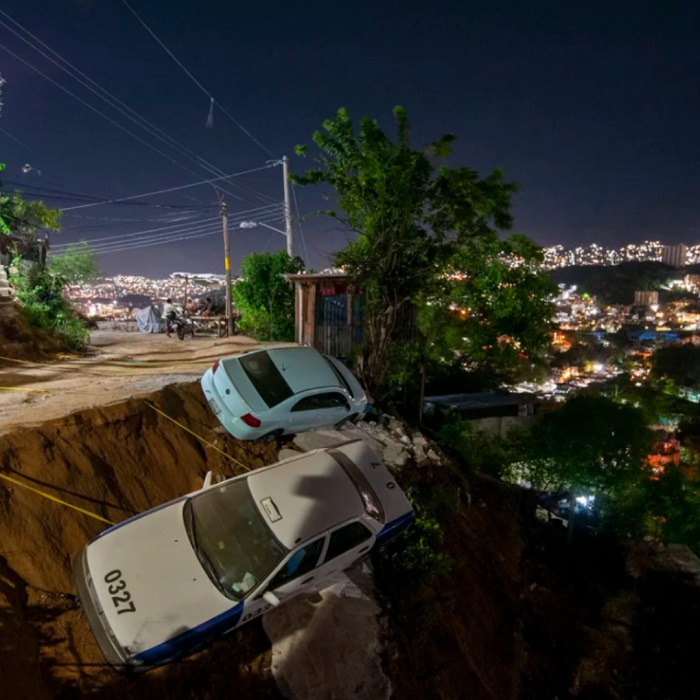 Eerie blue lights reported following Acapulco earthquake