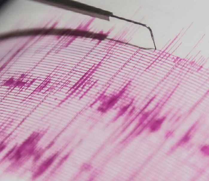 Major 6.2 quake strikes off coast of Hawaiian islands