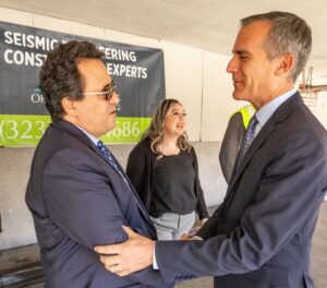 ali sahabi shaking hands with LA Mayor Eric Garcetti ali sahabi shaking hands with LA Mayor Eric Garcetti