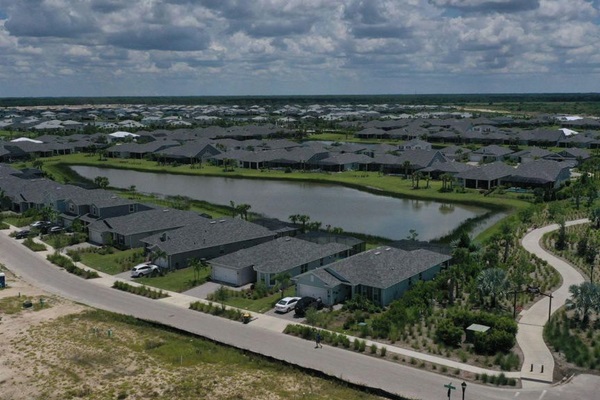 Hurricane-proof town's resilient development plan 