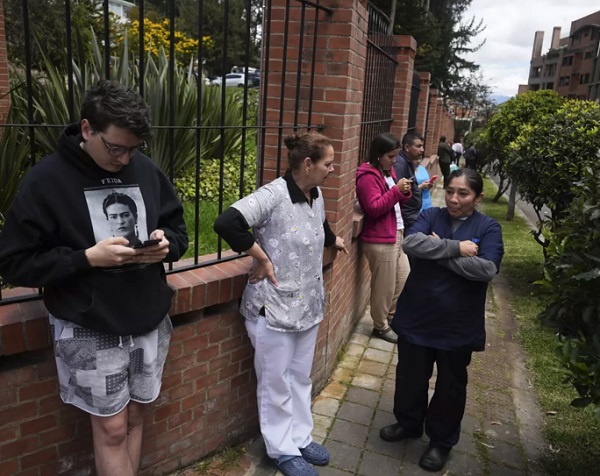 Strong 6.3 quake and 5.7 aftershock shake Colombia’s capital city 