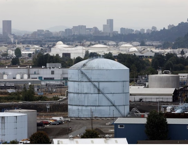 Toxic vapors may be deadly in Portland quake 
