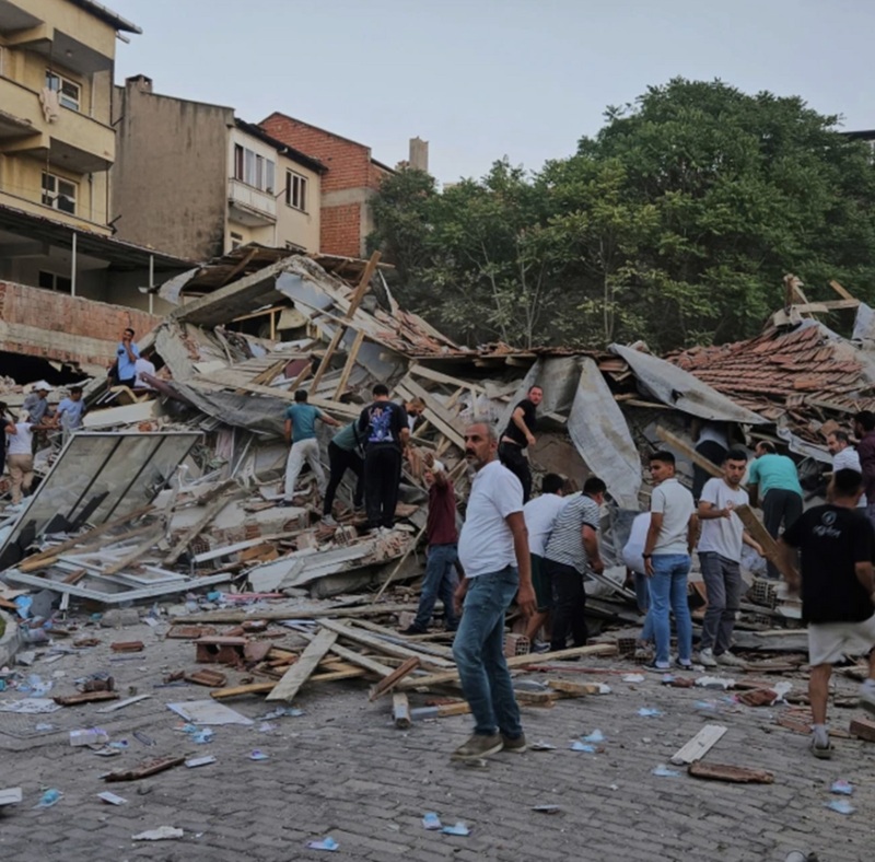 Magnitude 6.1 earthquake strikes Turkey, causing about a dozen buildings to collapse